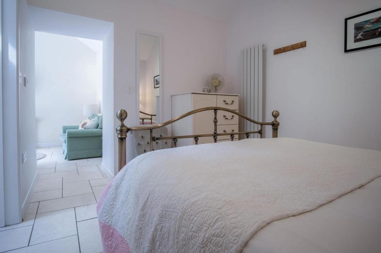 Caradog - 1 Bedroom - St Ishmaels Saint Ishmaels  エクステリア 写真